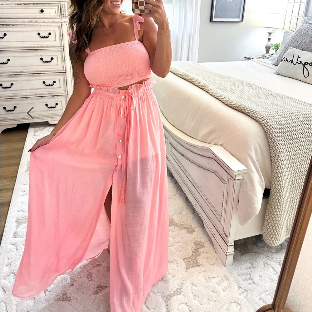 NEW Boutique Coral Two Piece Skirt Set